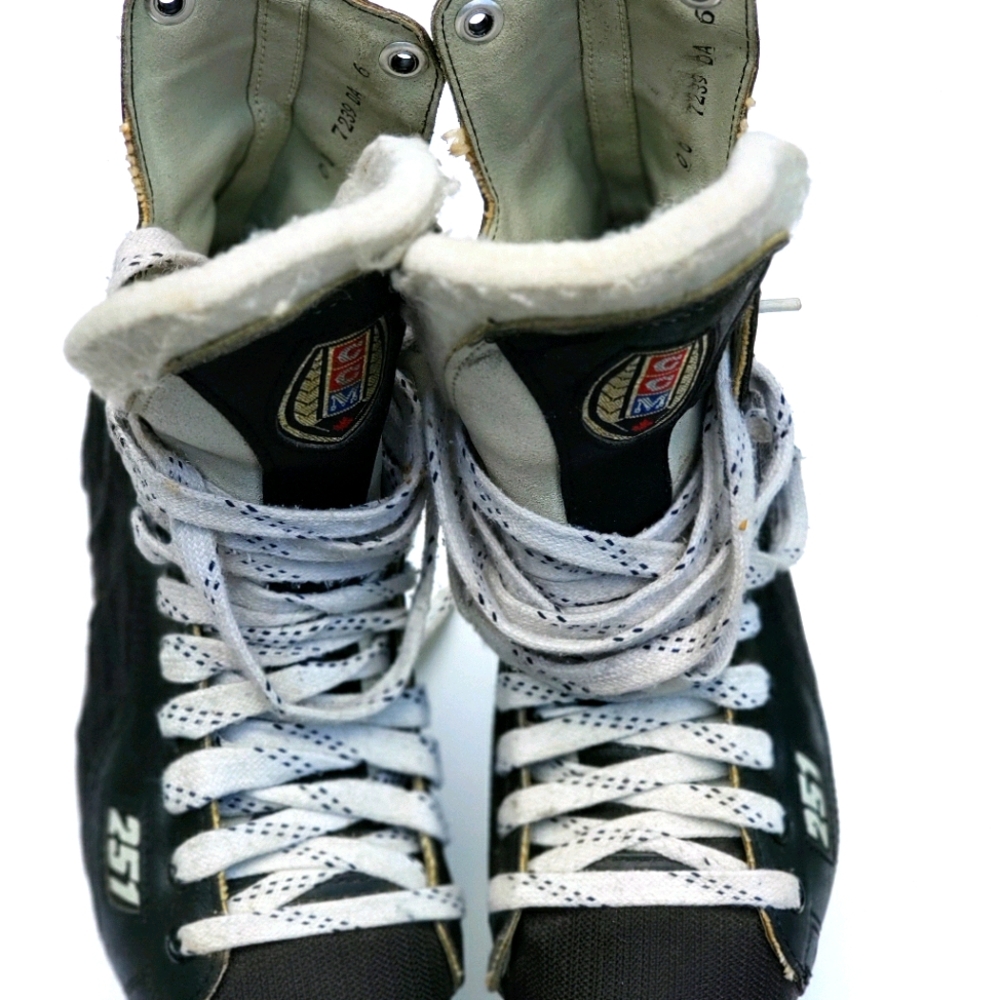 CCM Sport Tacks 251 size 6 made in  Canada 🇨🇦